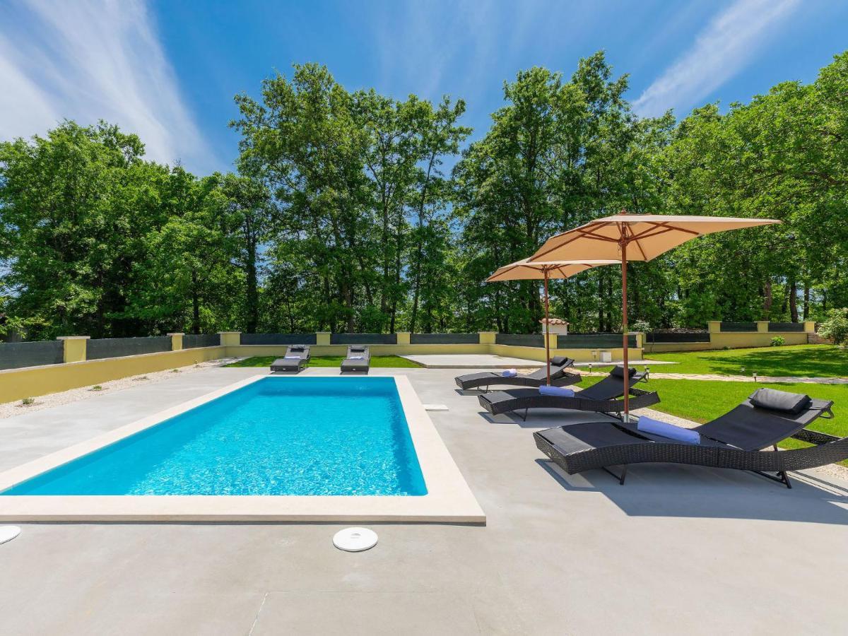 Holiday Home Villa Aniva By Interhome Žminj Eksteriør bilde