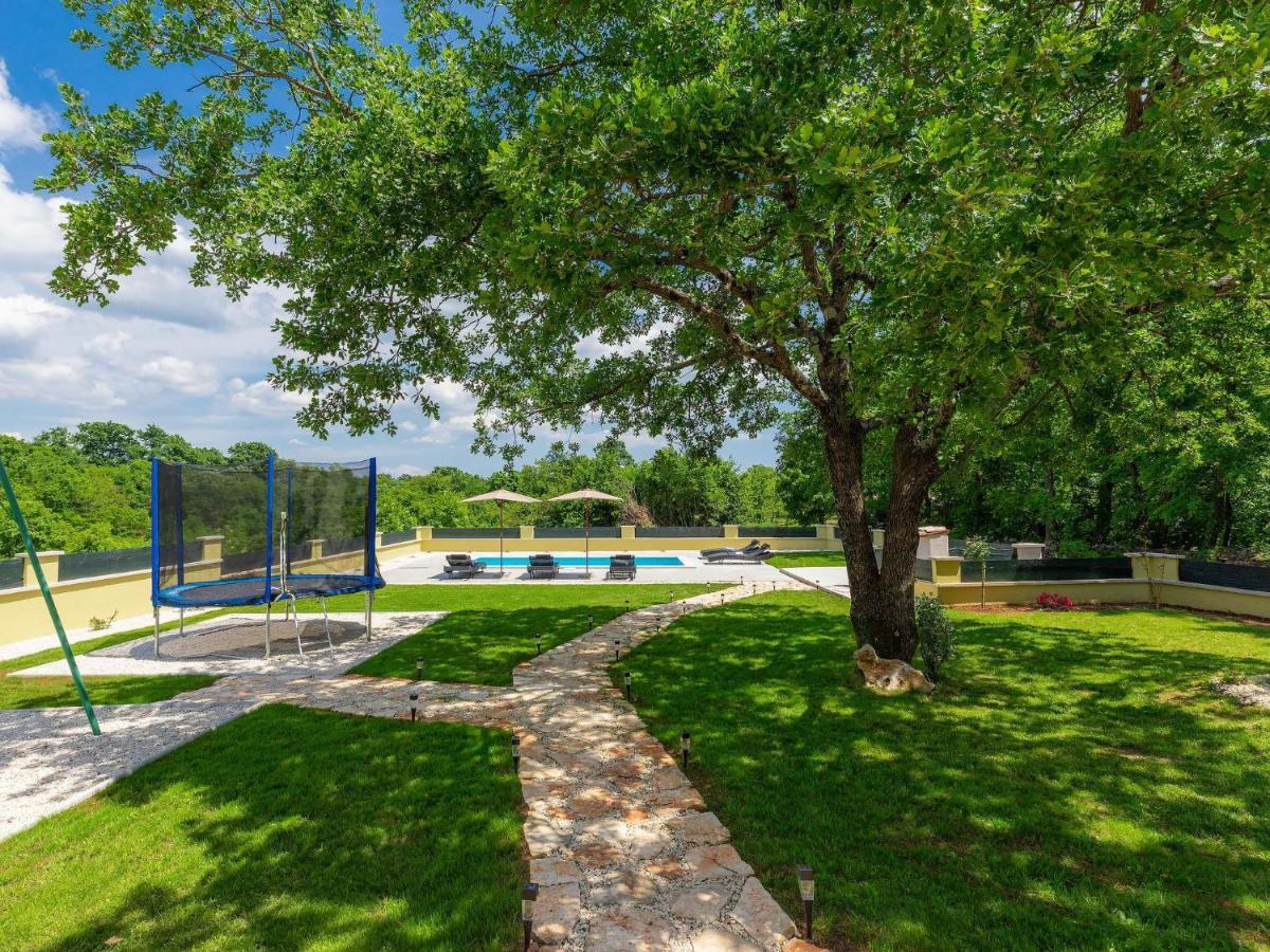 Holiday Home Villa Aniva By Interhome Žminj Eksteriør bilde