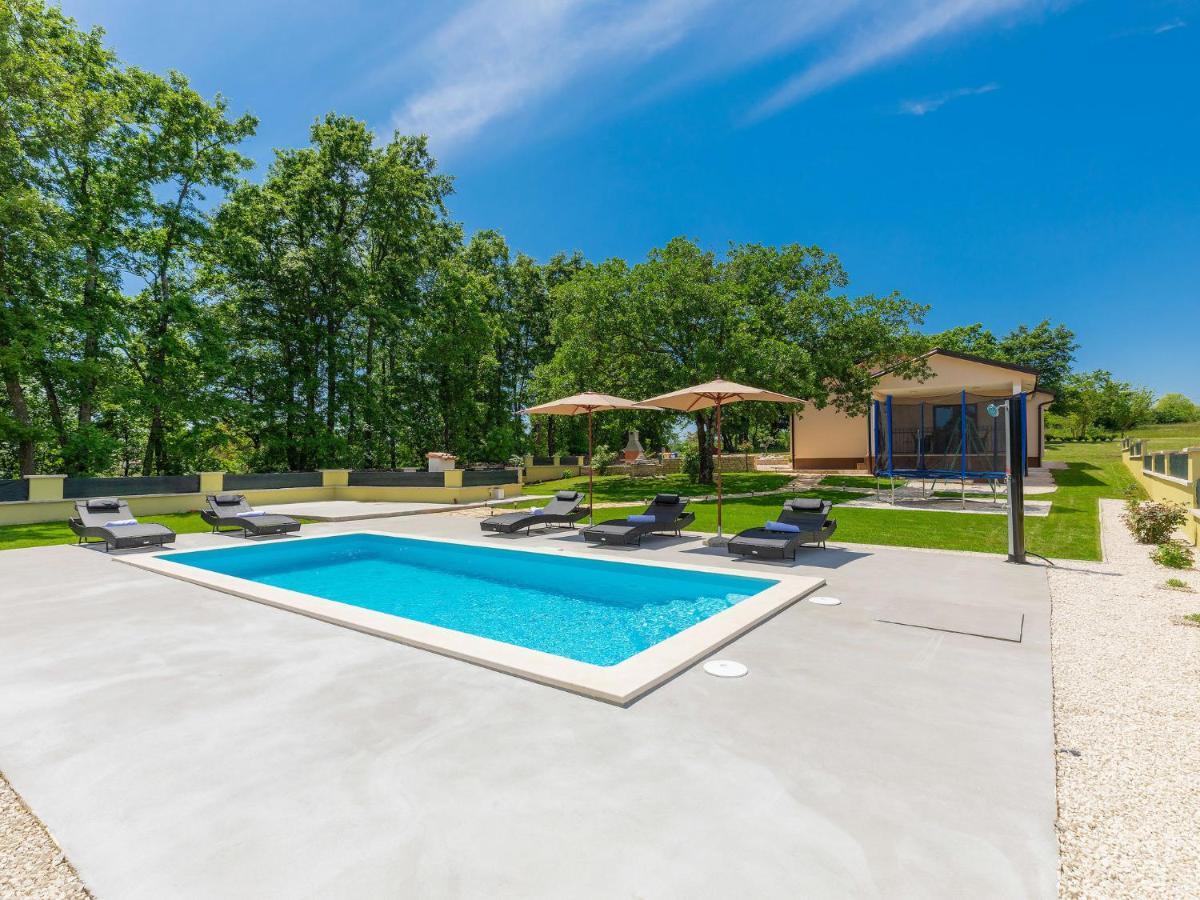 Holiday Home Villa Aniva By Interhome Žminj Eksteriør bilde